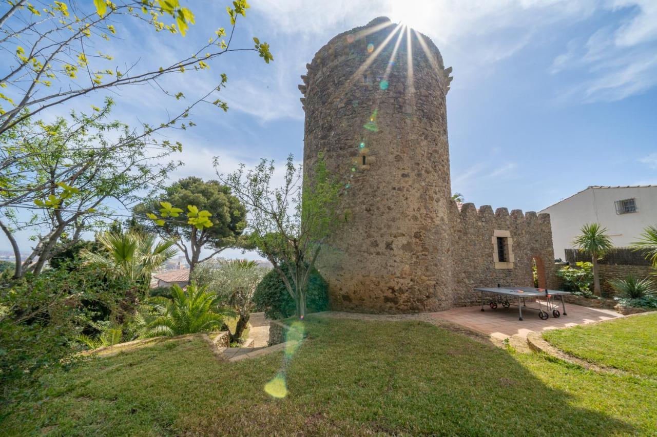 Villa Castillo Can Xirau, Propiedad Exclusiva Con Piscina & Aircon Santa Susanna Exterior foto