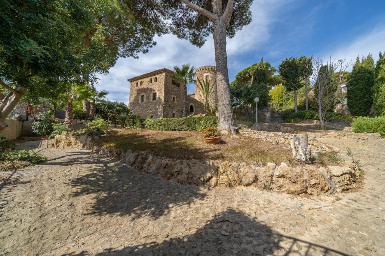 Villa Castillo Can Xirau, Propiedad Exclusiva Con Piscina & Aircon Santa Susanna Exterior foto